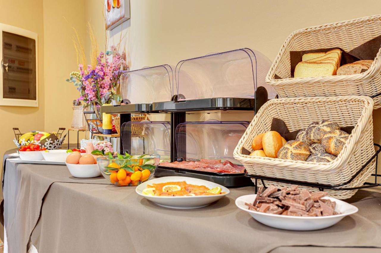 לידו אדריאנו Hotel-Residence-B&B Le Dune Beach Service Included מראה חיצוני תמונה